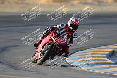 media/Oct-06-2024-Race Pace (Sun) [[d7d39ec7ad]]/1-Turn 10 (730am)/